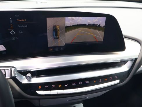 Certified 2024 Cadillac Lyriq Sport RWD image 31