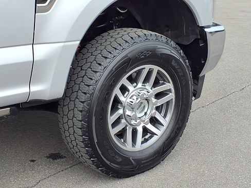 Used 2017 Ford F250 Lariat w/ Lariat Ultimate Package image 29