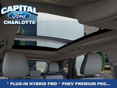 New 2025 Ford Escape SE w/ PHEV Premium Package image 23