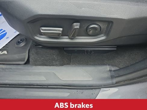 Used 2024 Toyota Sequoia Limited image 24