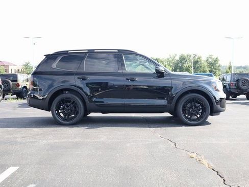 Certified 2025 Kia Telluride SX Prestige X-Line image 4