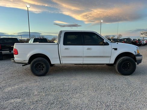 Used 2001 Ford F150 XLT image 12