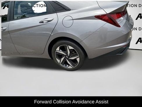 Used 2023 Hyundai Elantra SEL w/ Convenience Package FWD image 14