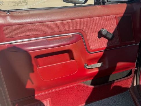 Used 1989 Ford F150 2WD Regular Cab image 13