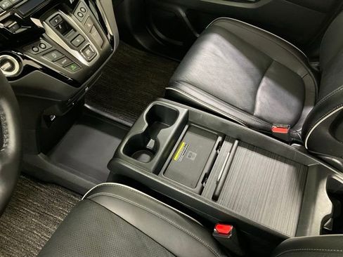 Used 2022 Honda Odyssey Elite image 18