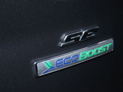 Used 2014 Ford Escape SE image 8