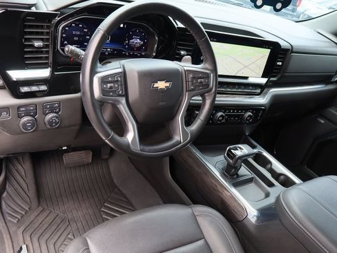 Certified 2023 Chevrolet Silverado 1500 LTZ w/ LTZ Premium Package AWD/4WD image 12