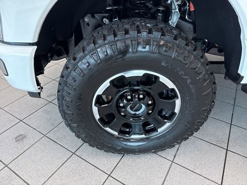 New 2026 Ford F250 Platinum w/ Platinum Plus Package image 4