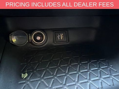 Certified 2025 Toyota RAV4 LE AWD/4WD image 12