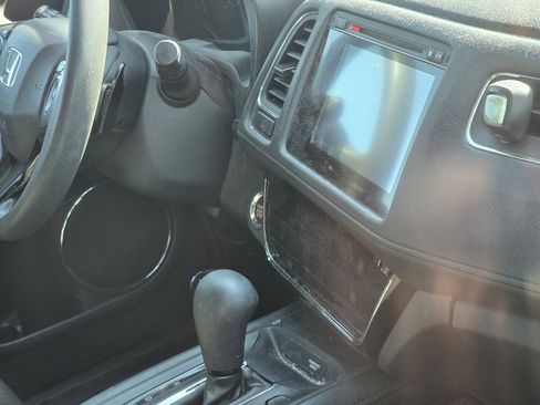 Used 2016 Honda HR-V EX image 14