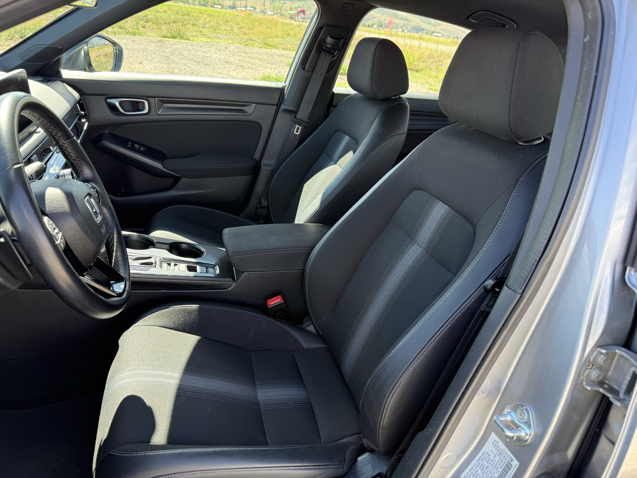 Used 2025 Honda Civic Sport image 15
