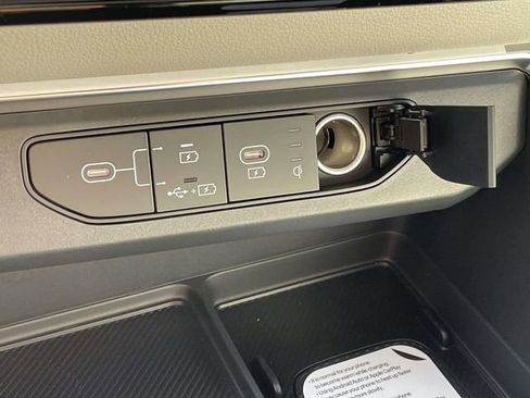 New 2026 Kia Carnival EX image 38