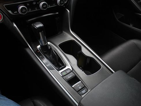 Used 2021 Honda Accord Sport image 21