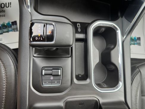 Used 2024 GMC Sierra 1500 Denali w/ Denali Reserve Package AWD/4WD image 12