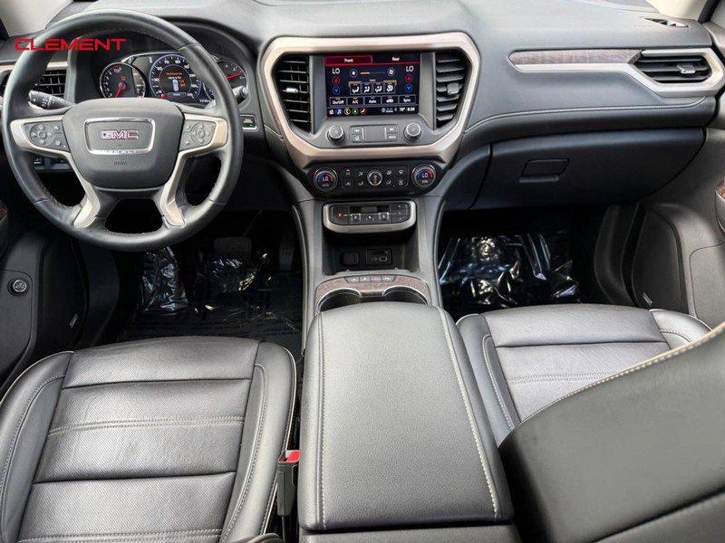Used 2023 GMC Acadia Denali w/ Denali Technology Package AWD/4WD image 14