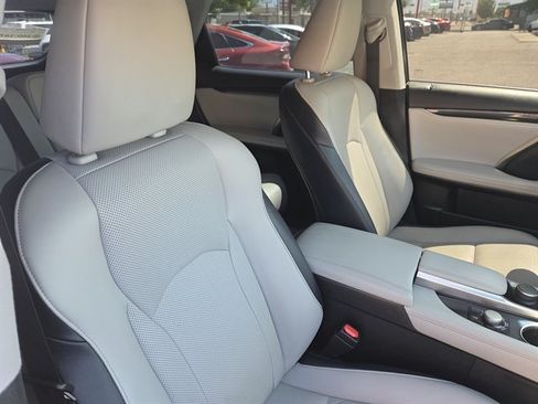 Used 2019 Lexus RX 350 FWD w/ Accessory Package image 8