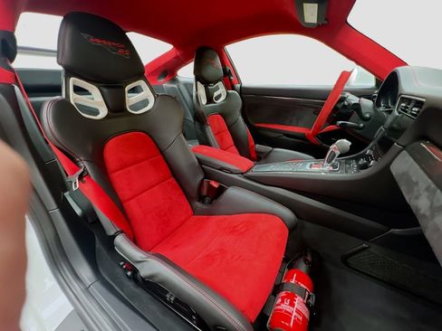 Certified 2018 Porsche 911 GT3 RS RWD image 27