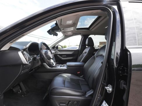 Used 2024 MAZDA CX-90 Plug-In Hybrid w/ Preferred AWD/4WD image 33