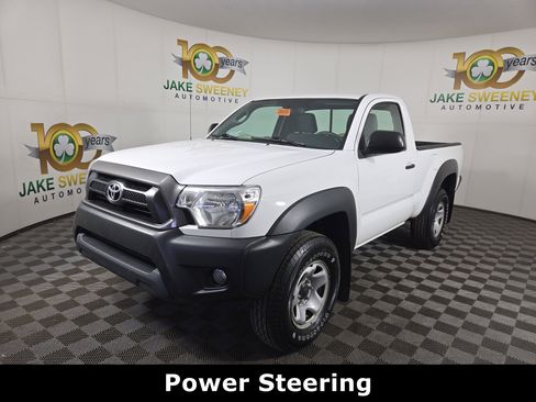 Used 2014 Toyota Tacoma 4x4 Regular Cab image 3