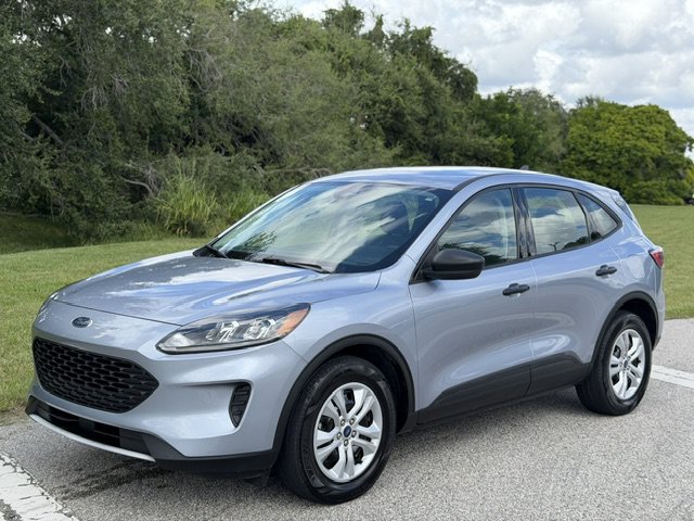 Used 2022 Ford Escape S FWD image 1
