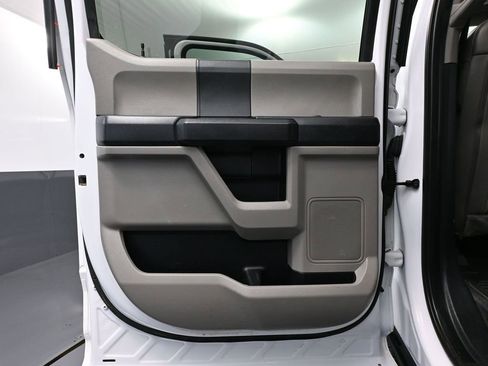 Used 2021 Ford F250 XL w/ Power Equipment Group image 34