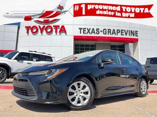 Used 2025 Toyota Corolla LE video 1