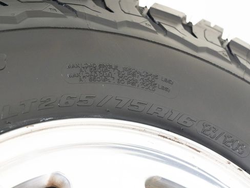 Used 2000 Chevrolet Tahoe Z71 w/ Comfort & Security Pkg image 87