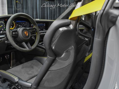 Used 2022 Porsche 911 GT3 RWD image 25