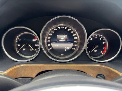 Used 2014 Mercedes-Benz E 350 Sedan image 57