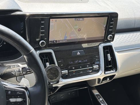 Used 2021 Kia Sorento SX FWD image 17