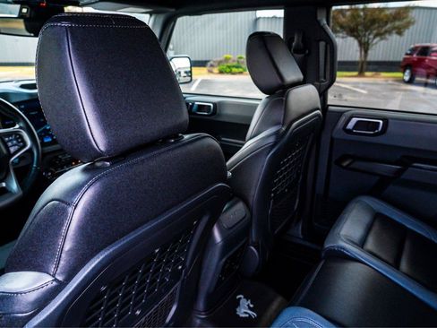 Used 2024 Ford Bronco Black Diamond AWD/4WD image 23