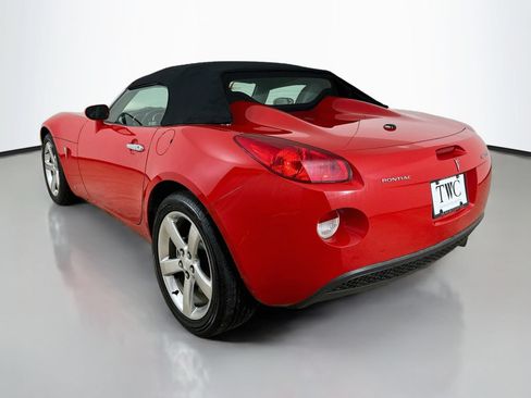 Used 2006 Pontiac Solstice Convertible w/ Premium Package RWD image 7