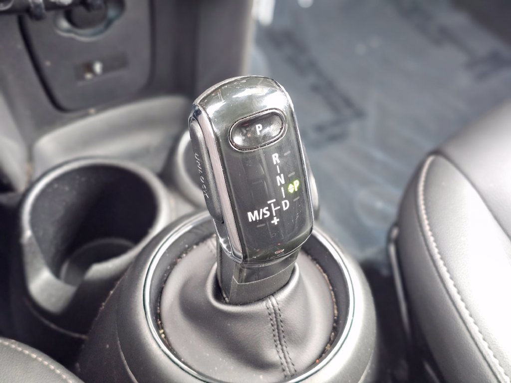 Used 2020 MINI Cooper Convertible FWD image 16