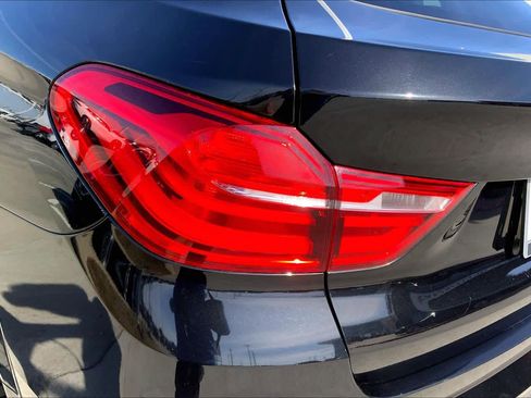 Used 2017 BMW X4 M40i image 29