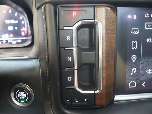 Used 2023 GMC Yukon Denali Ultimate AWD/4WD image 62