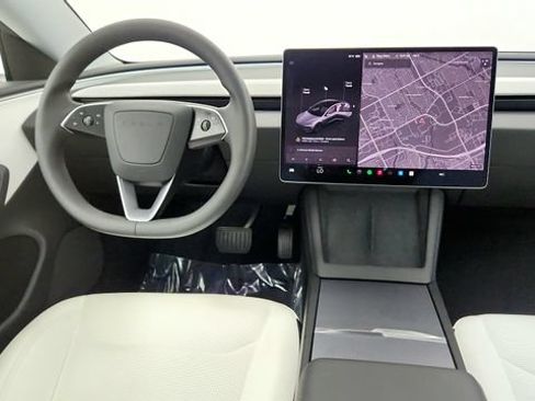 Used 2025 Tesla Model 3 Long Range RWD image 50