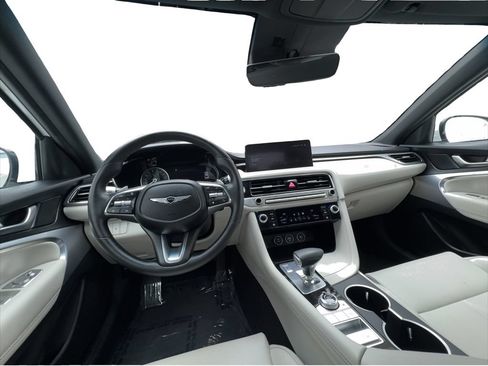 Used 2024 Genesis G70 2.5T AWD/4WD image 34