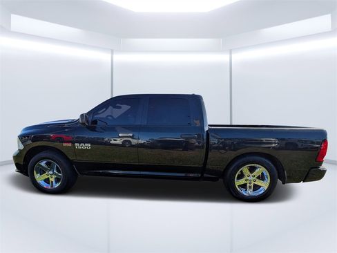 Used 2015 RAM 1500 Express image 6