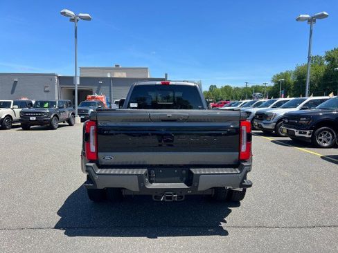 New 2026 Ford F450 Platinum w/ Camper Package AWD/4WD image 4