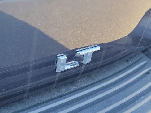 Used 2023 Chevrolet Tahoe LT image 8