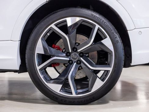 Used 2024 Audi RS Q8 AWD/4WD image 17