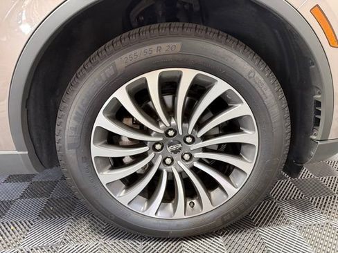 Used 2020 Lincoln Aviator Reserve w/ Equipment Group 201A image 38