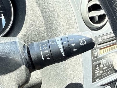Used 2012 Nissan Rogue S FWD image 23