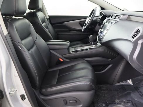 Used 2023 Nissan Murano SV image 19