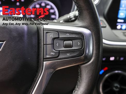 Used 2020 Chevrolet Blazer LT AWD/4WD image 16