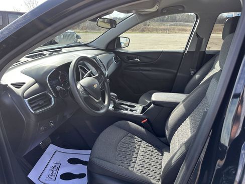 Used 2024 Chevrolet Equinox LT image 18