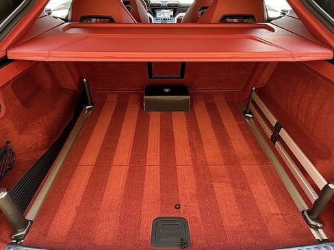 Used 2022 Lamborghini Urus image 24