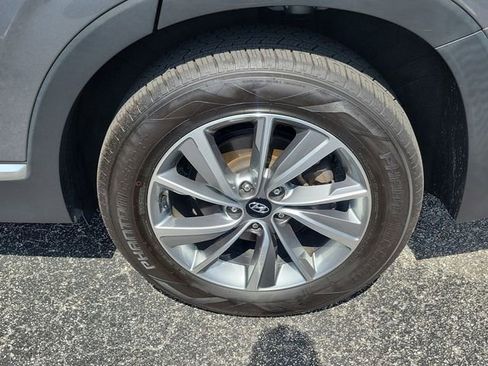 Used 2019 Hyundai Santa Fe Limited AWD/4WD image 6