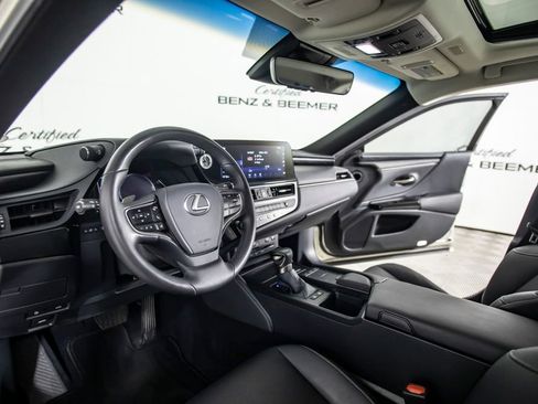 Used 2022 Lexus ES 300h w/ Premium Package FWD image 20