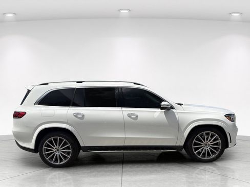 Used 2022 Mercedes-Benz GLS 450 4MATIC image 3